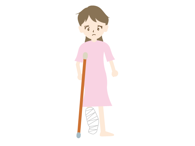 足の骨折 | 折れる | 女性 | 松葉杖 - 医療/病院/人物/写真/クリップアート/フリー素材/介護/福祉