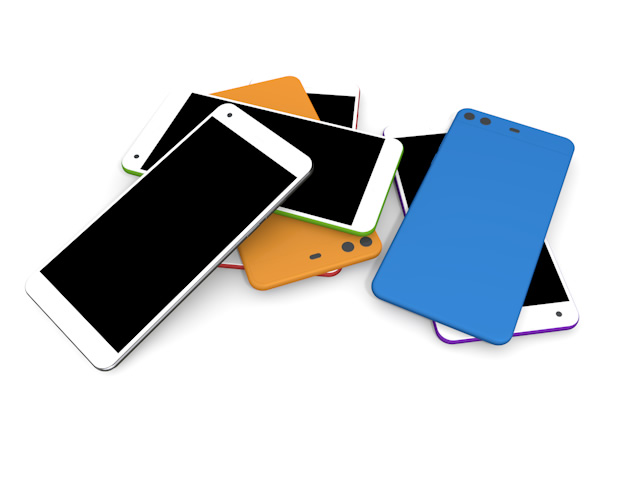 古くなったスマホ｜中古モバイルフォン｜故障 - スマホ / イラスト / アプリケーション / 写真 / フリー素材 / モバイル / フォト / サーバー / ネット